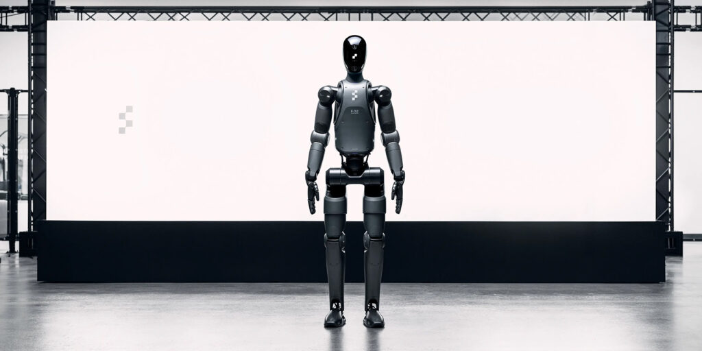 La empresa de automóviles BMW ha contratado a un nuevo mecánico (Figure 02) para sus plantas de Spartanburg (Carolina del Sur). Se trata de un robot humanoide autónomo desarrollado por la compañía Figure y que cuenta con tecnología de Inteligencia Artificial (IA) de la mano de Open AI.