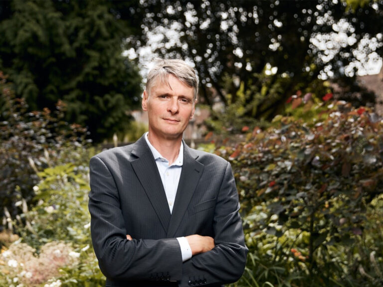 Neil Lawrence: «Las tecnológicas se comportan como niños»