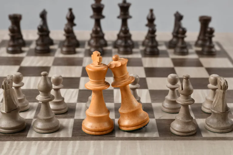 Una consola de 1977 vence a ChatGPT jugando al ajedrez