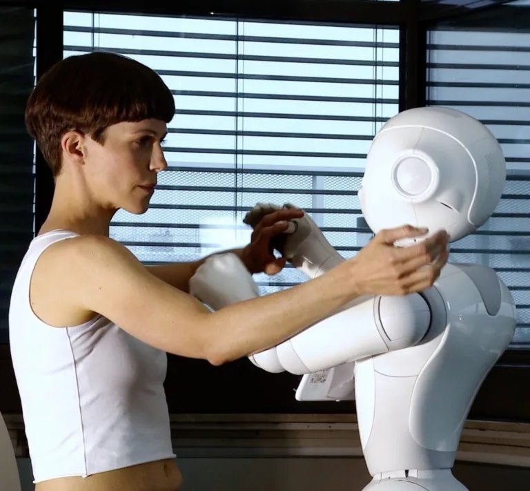 Bailar con robots sí es bailar