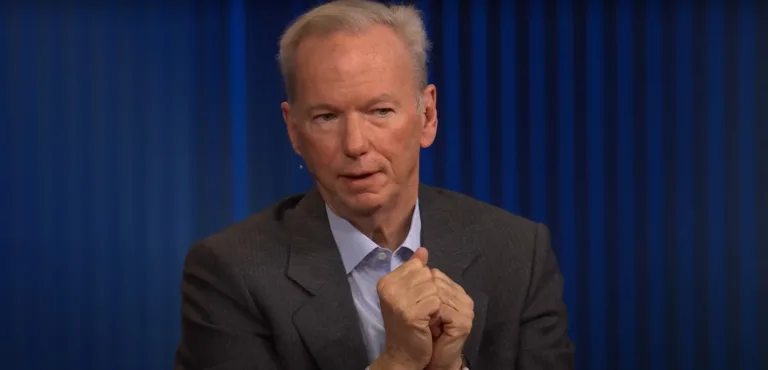 Eric Schmidt: “La llegada de la inteligencia no humana es el mayor cambio en 500 años”