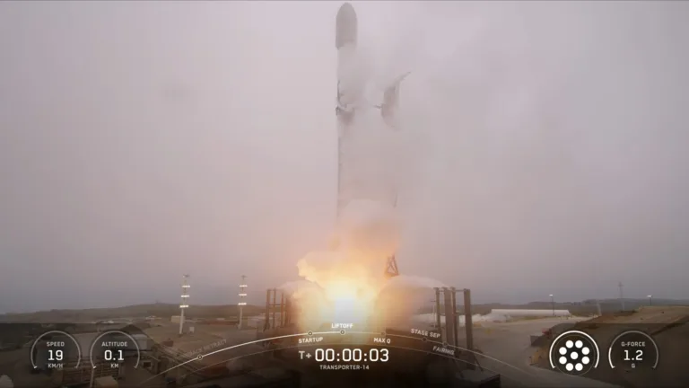 El primer ordenador cuántico en el espacio ya orbita la Tierra