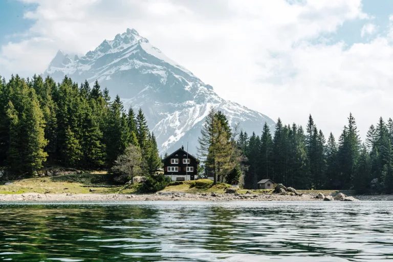 La IA sostenible suiza llegará a finales de verano con acceso abierto a su código y datos de entrenamiento