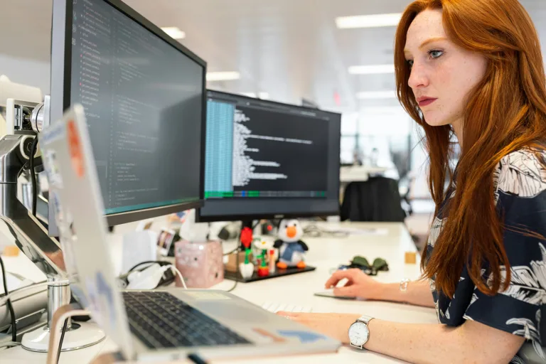 La IA ralentiza a los programadores expertos