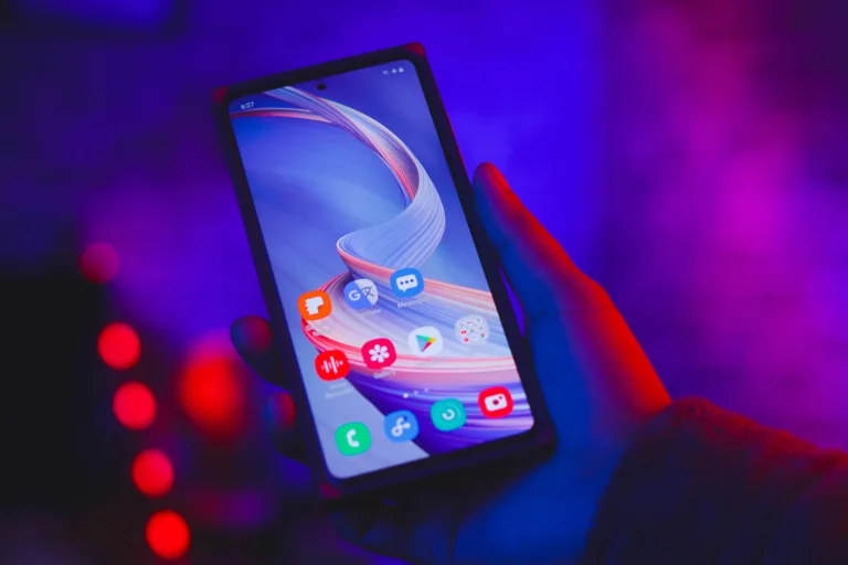Start-up alemana integra IA agente en smartphones