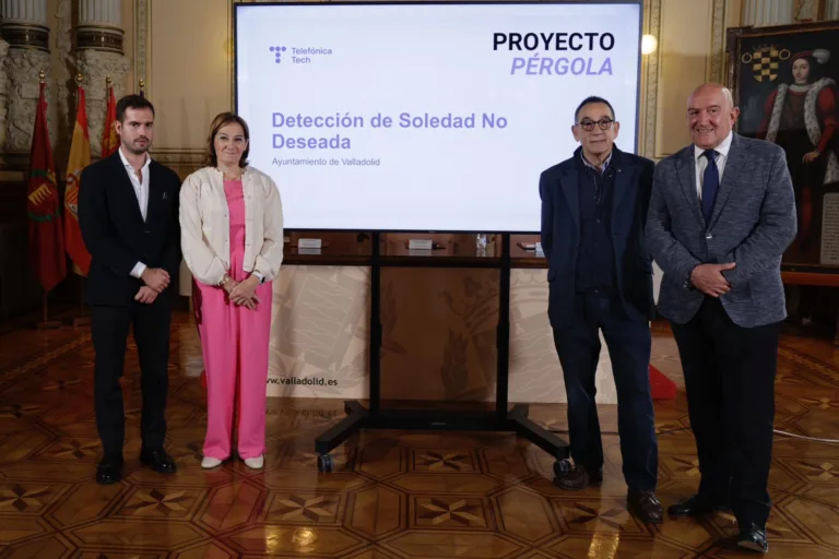 Valladolid usa IA para combatir la soledad en personas mayores
