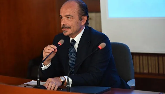 Italia aprueba su primera Ley de Inteligencia Artificial