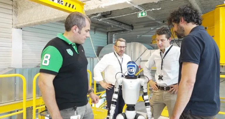 Hoxo, el robot que trabaja con humanos en plantas nucleares