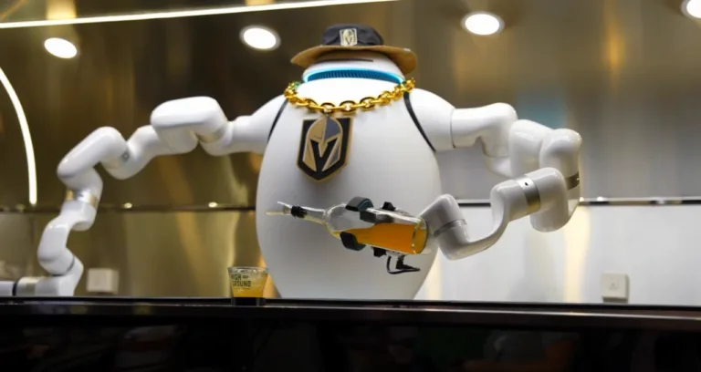 Esta Navidad en Las Vegas, las copas las pone un robot