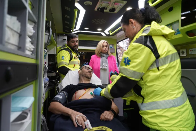 SAMUR Madrid incorpora ecógrafos con IA en sus ambulancias