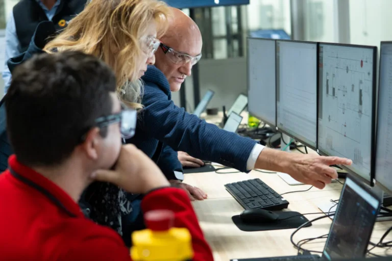 Microsoft investiga cables que no pierden energía para los centros de datos