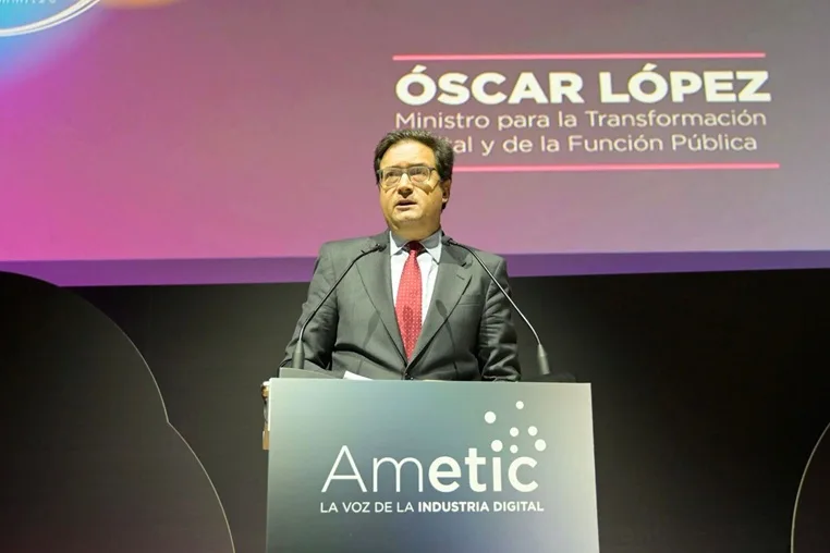 España escala al séptimo puesto mundial en adopción de inteligencia artificial