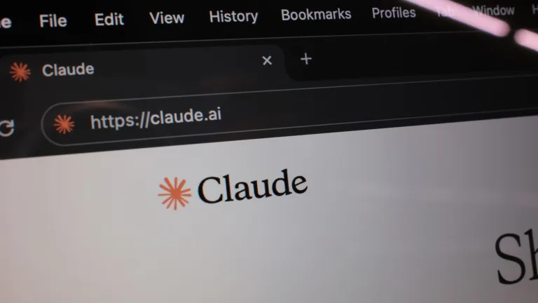 Anthropic lanza Claude Opus 4.8. ¿Más honesta y eficiente?