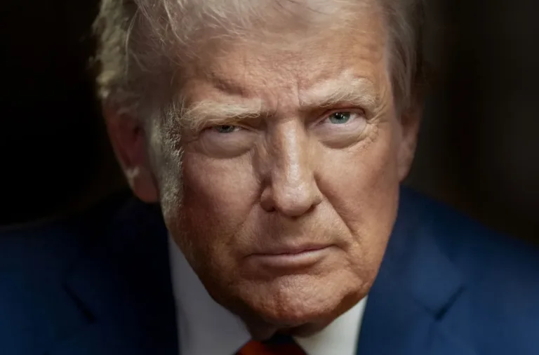 Trump firma finalmente su orden sobre IA tras frenar un plan más restrictivo